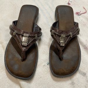 Woman’s Sandals